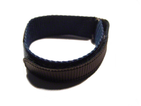Bracelet montre bleu en nylon à fermeture scratch